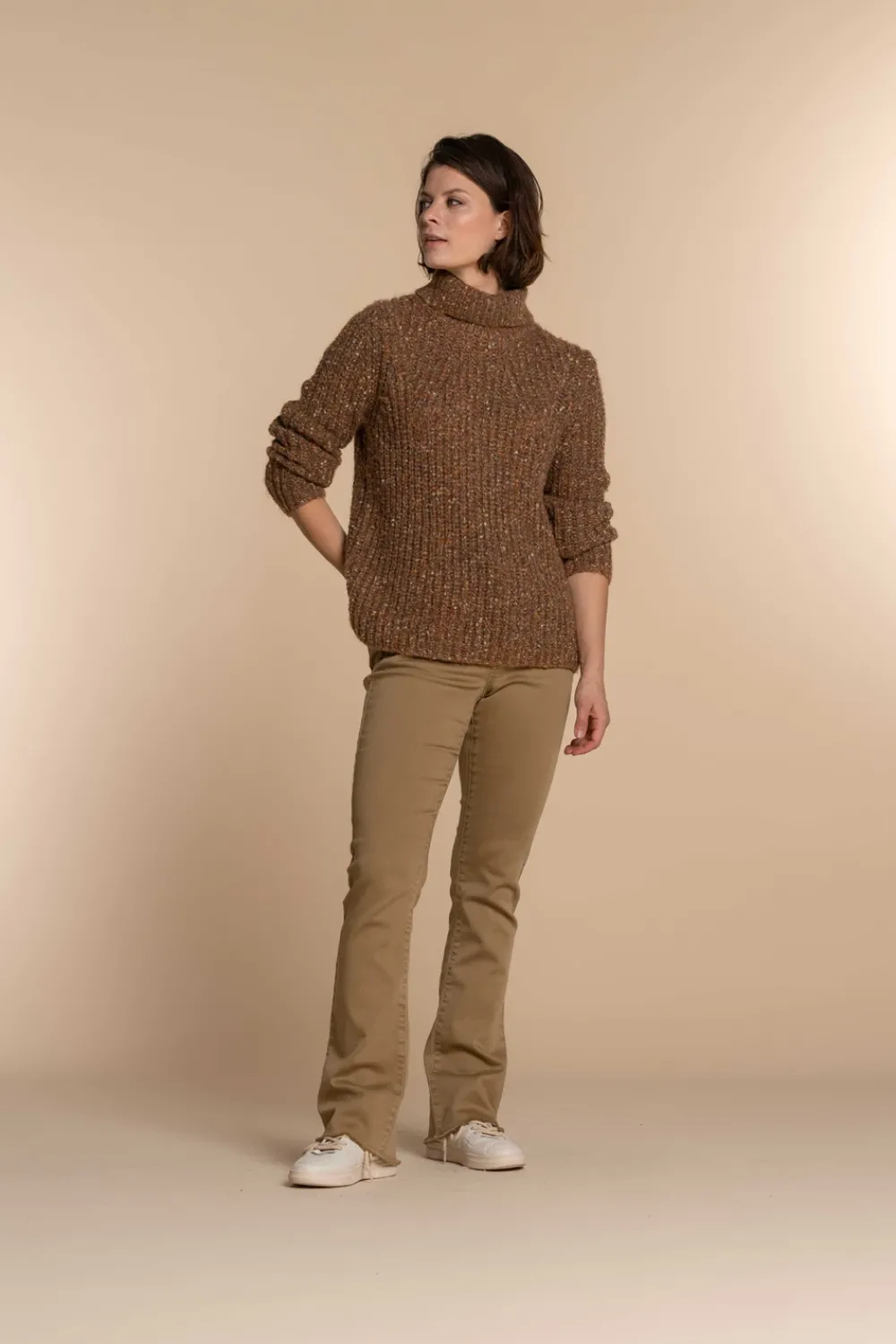geisha_dames_flared_jog_j_0.webp Vrouwen Geisha Fashion Geisha Dames Flared Jog Jeans 31542-10 Dark Sand