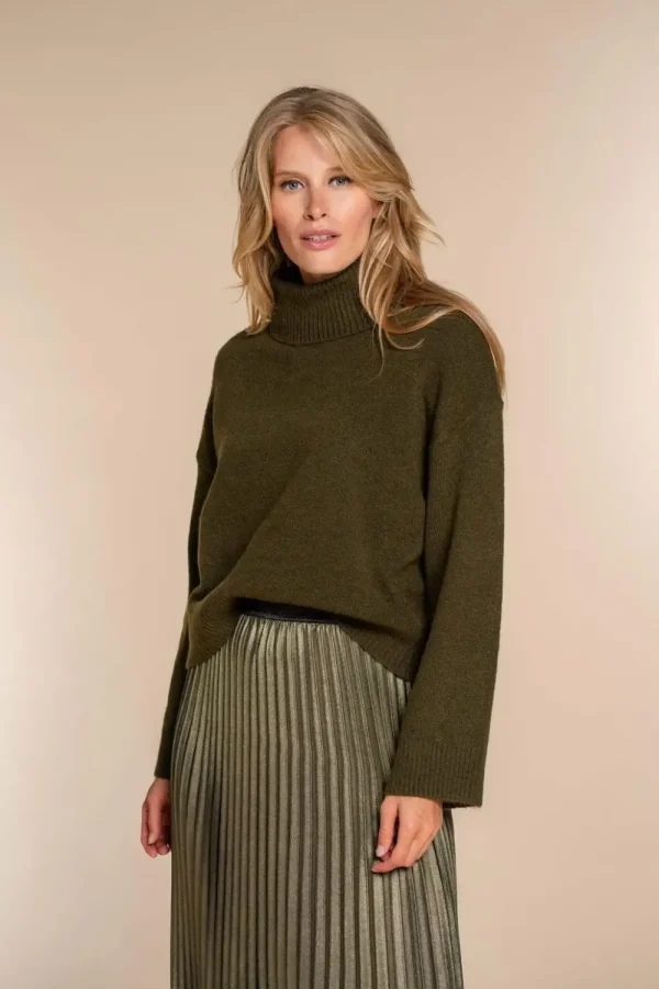 Vrouwen Geisha Fashion Geisha Dames Gebreide Uni Trui Met Turtle Neck 34802-10 Olive
