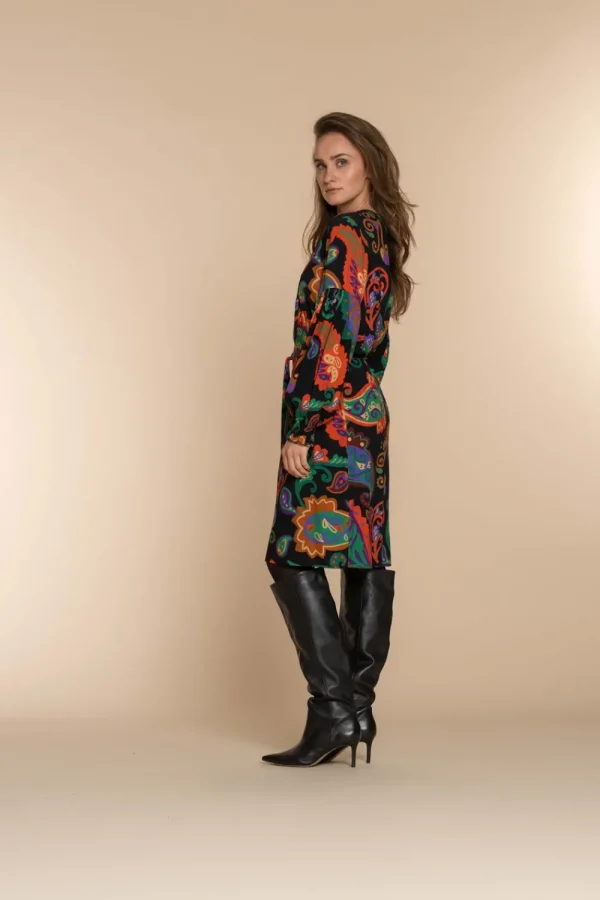 Vrouwen Geisha Fashion Geisha Dames Jurk Met Paisley Print 37627-20 Zwart