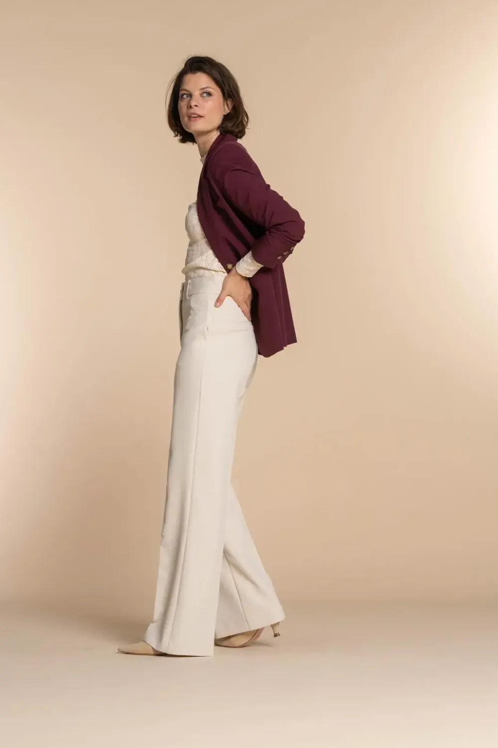 geisha_dames_straight_fit_5.webp Vrouwen Geisha Fashion Geisha Dames Straight Fit Pantalon 31566-32 Off-White